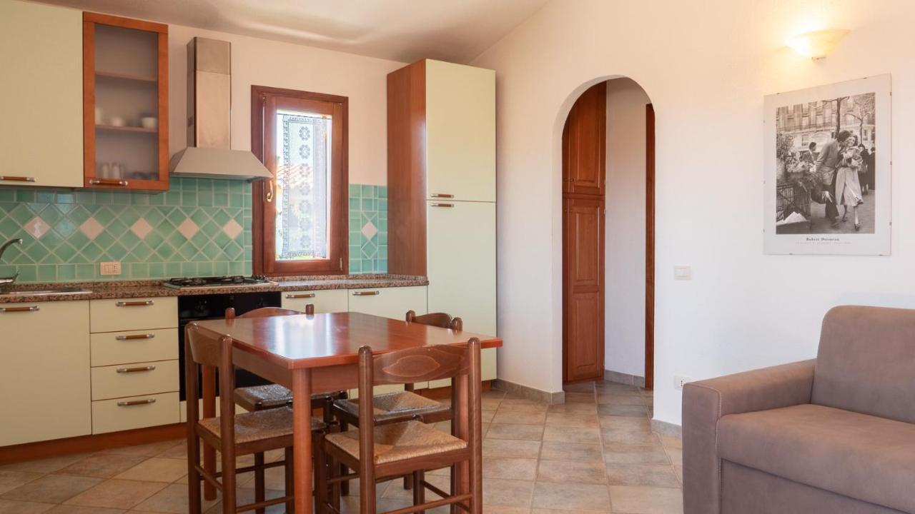 Casa Vacanza La Suaredda 圣特奥多罗 外观 照片