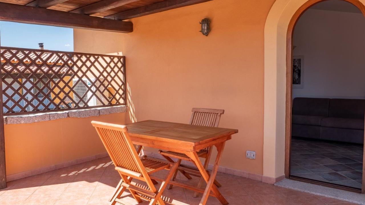 Casa Vacanza La Suaredda 圣特奥多罗 外观 照片