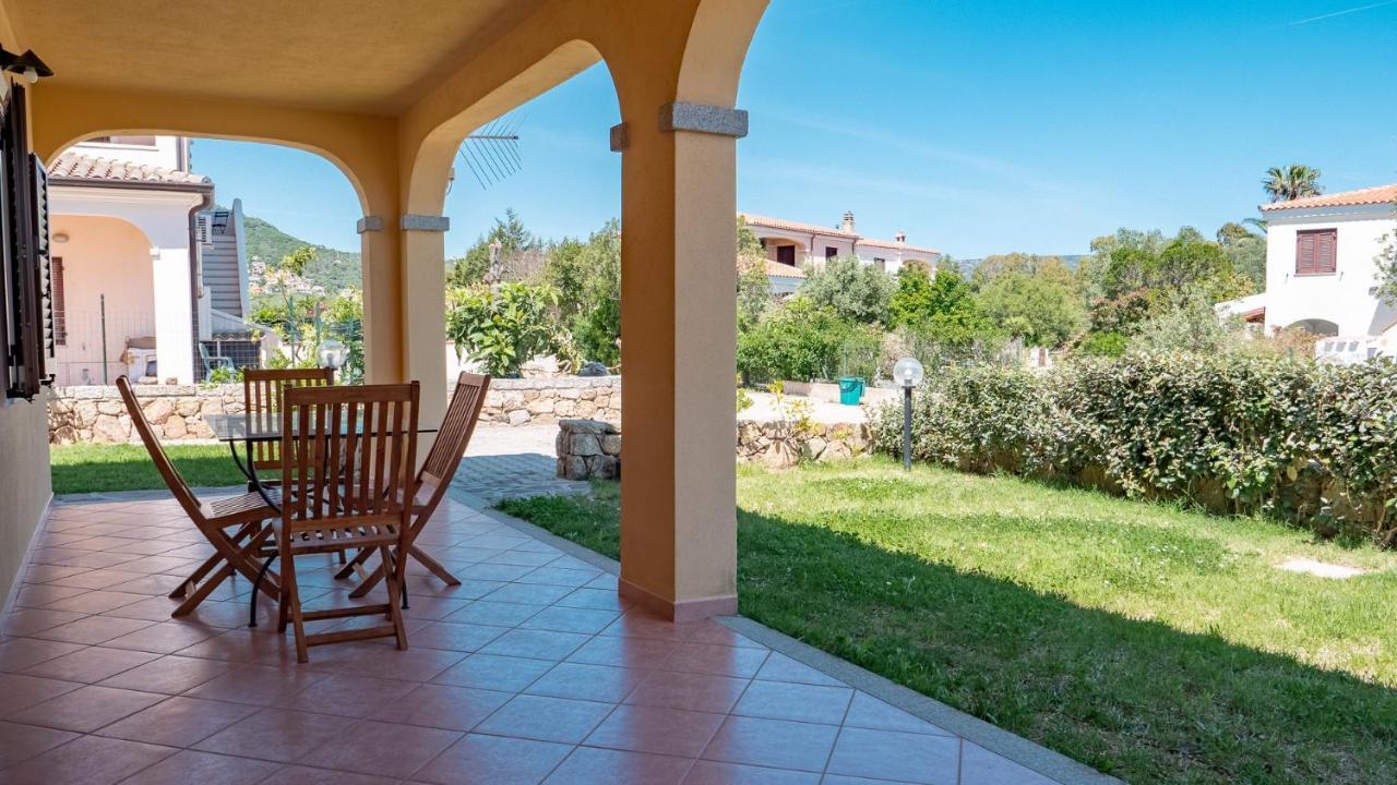 Casa Vacanza La Suaredda 圣特奥多罗 外观 照片