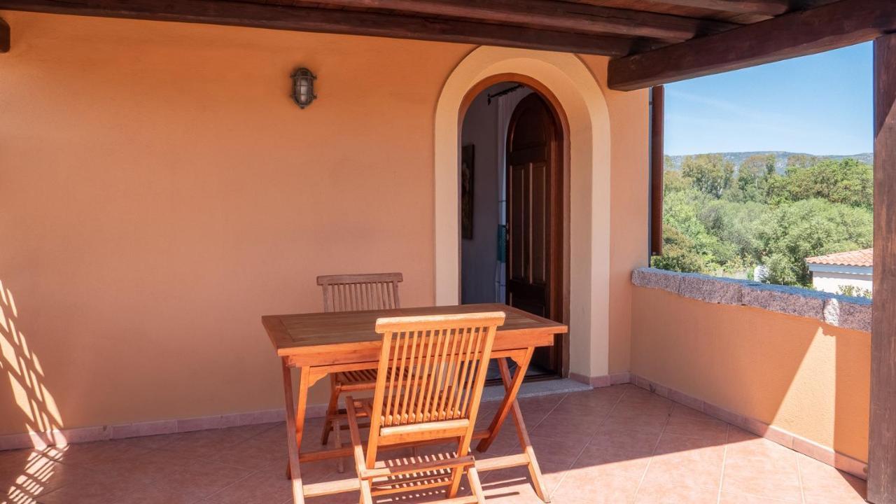 Casa Vacanza La Suaredda 圣特奥多罗 外观 照片